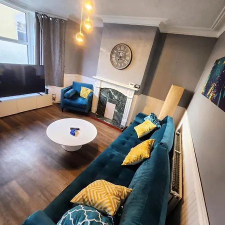 Amazing Amazing Location בית נופש בריסטול