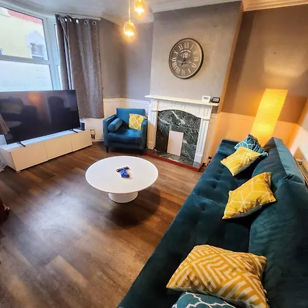 Amazing Amazing Location בית נופש *