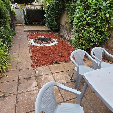 Amazing Amazing Location Μπρίστολ